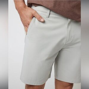 Vuori Meta Shorts